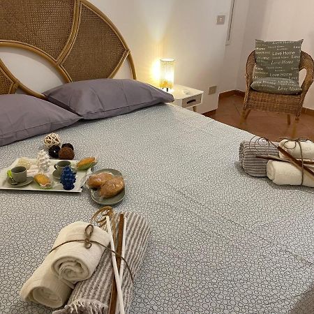 Casa Vacanze Baglio Barcellona Mondello Palermo Eksteriør bilde